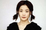 王菲父亲爆料视频最新,王菲成长背后的故事与心路历程